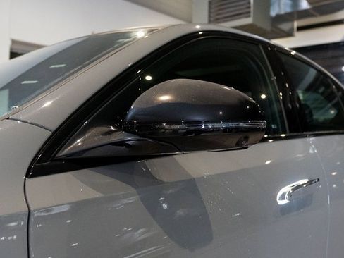 New 2026 Mercedes-Benz E 350 4MATIC Sedan image 8