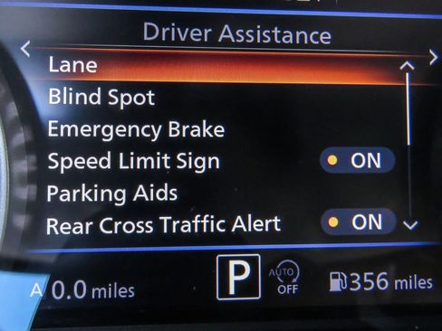 New 2025 Nissan Sentra SR image 17