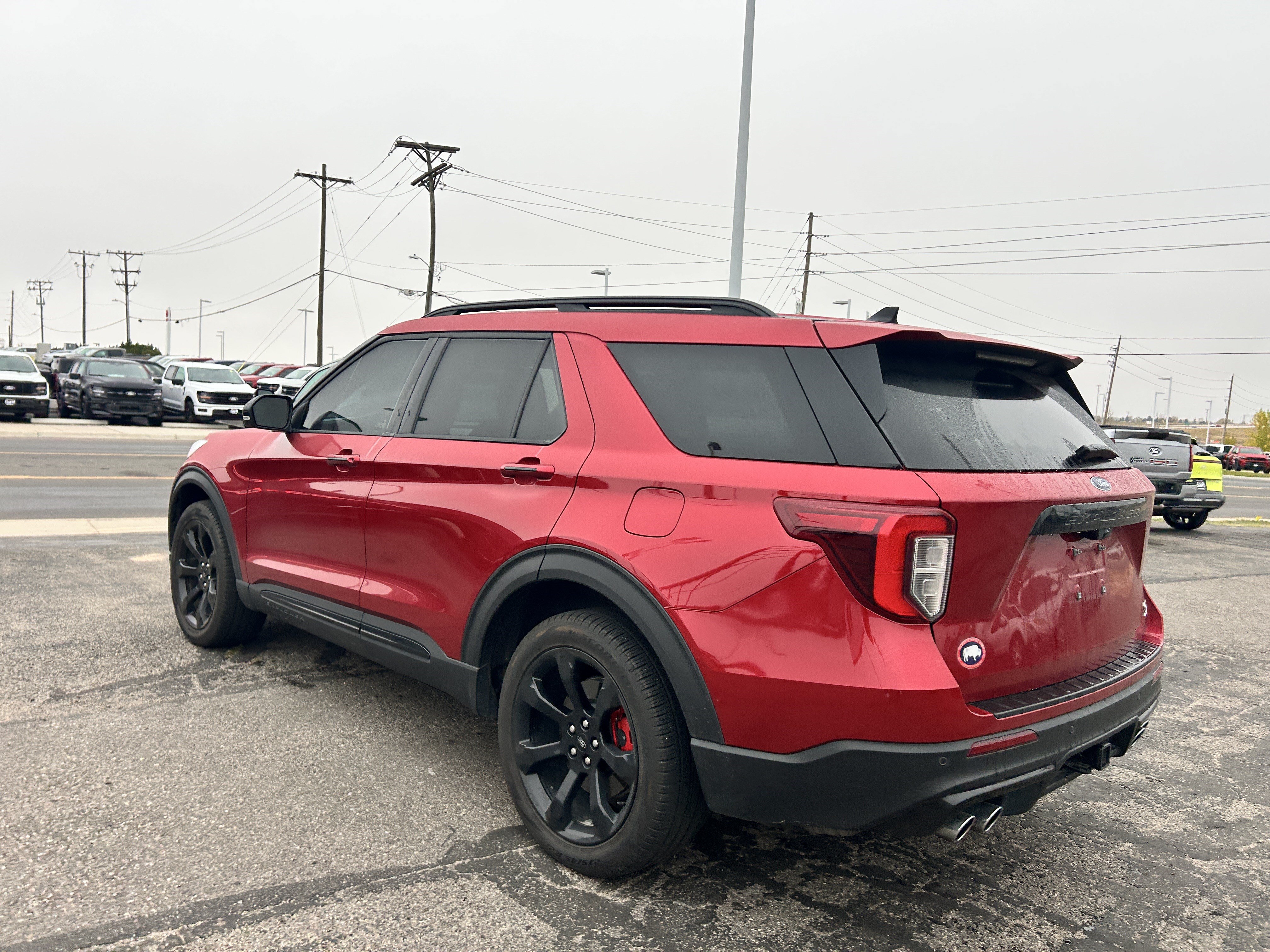 Used 2023 Ford Explorer ST w/ Equipment Group 401A AWD/4WD image 3