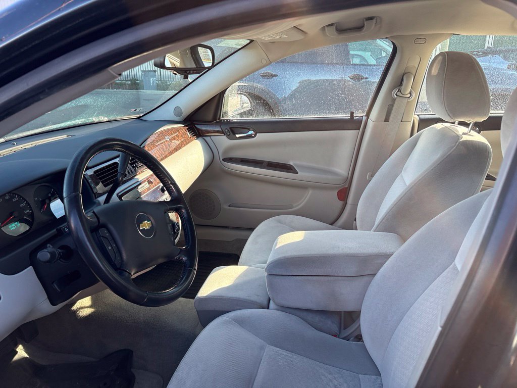 Used 2012 Chevrolet Impala LS FWD image 10