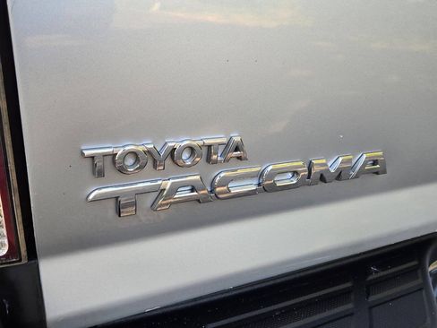 Used 2011 Toyota Tacoma 2WD Access Cab w/ SR5 Pkg #2 image 23