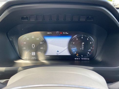 Used 2017 Volvo XC90 T6 Momentum w/ Vision Package AWD/4WD image 14