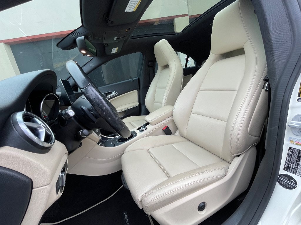 Used 2018 Mercedes-Benz CLA 250 image 35