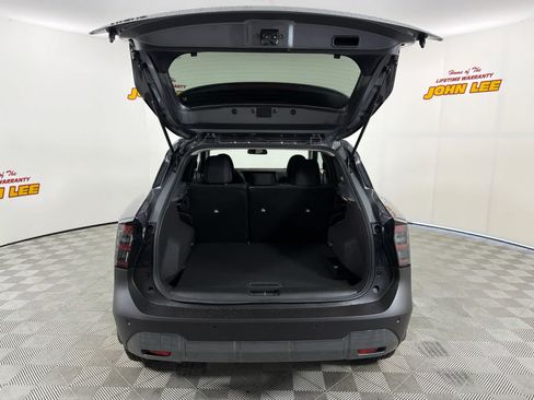 New 2026 Nissan Kicks SV w/ Cold Weather Package FWD image 5