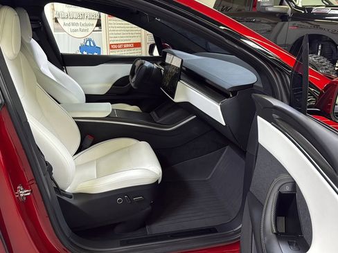 Used 2023 Tesla Model X Plaid AWD/4WD image 19