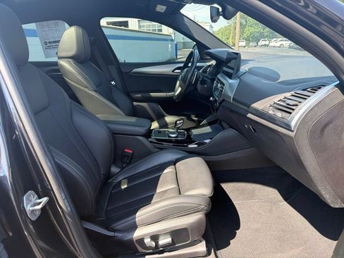 Used 2022 BMW X4 xDrive30i w/ Parking Assistance Package AWD/4WD image 25
