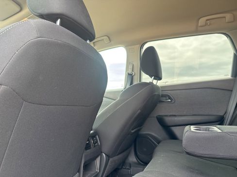 Certified 2023 Nissan Rogue S AWD/4WD image 33