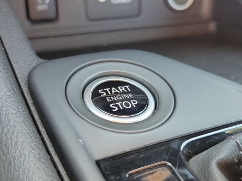 Used 2025 Nissan Sentra S image 28