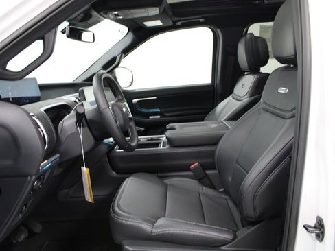 New 2026 Ford Expedition Platinum w/ Stealth Performance Package image 22