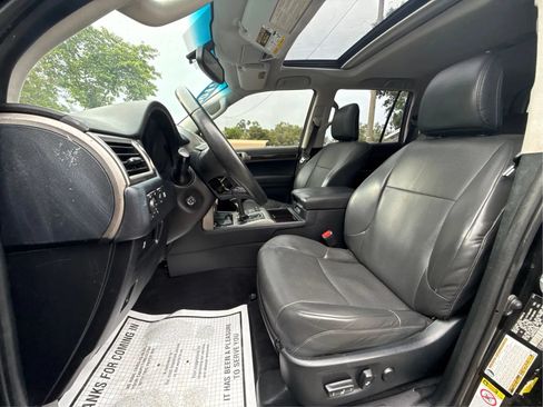 Used 2017 Lexus GX 460 w/ Navigation Package AWD/4WD image 13