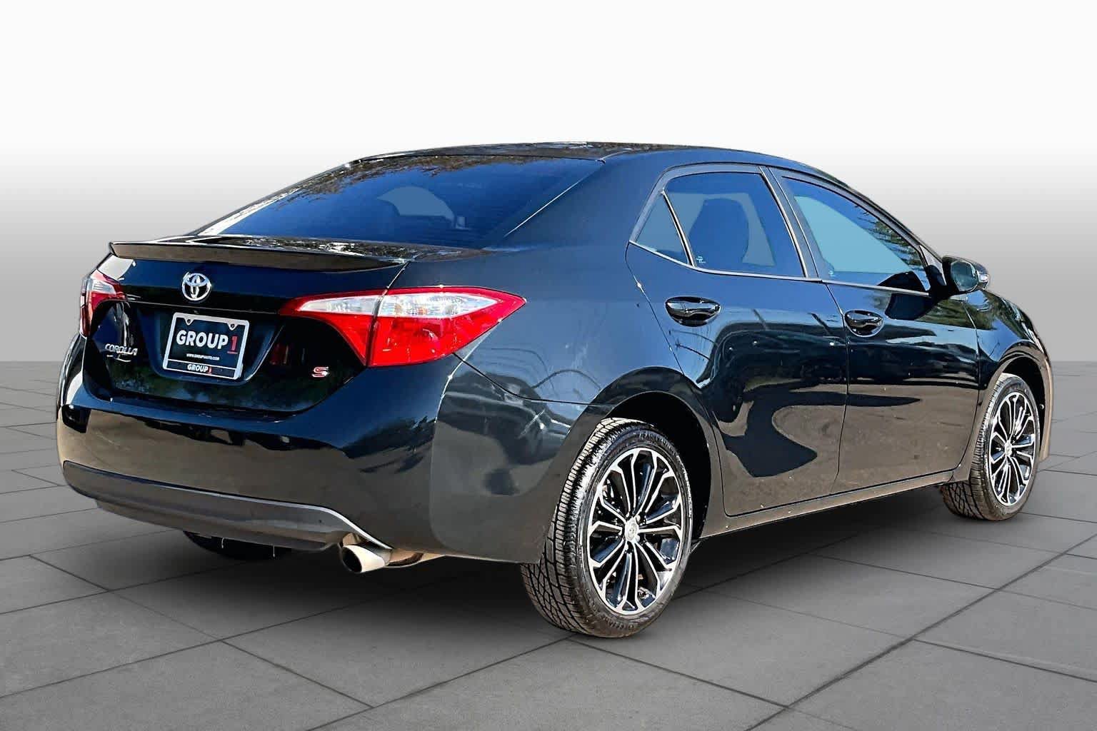 Used 2016 Toyota Corolla S FWD image 13