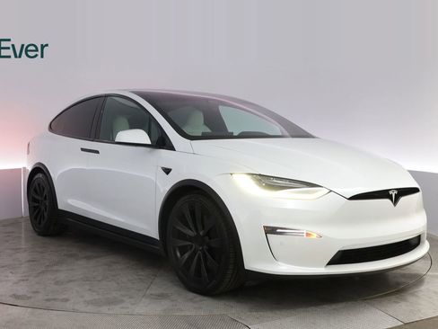 Used 2023 Tesla Model X AWD/4WD image 13