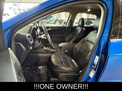 Used 2020 Ford Escape Titanium image 14