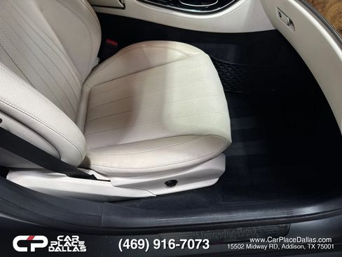 Used 2018 Mercedes-Benz E 300 w/ Premium 1 Package image 29