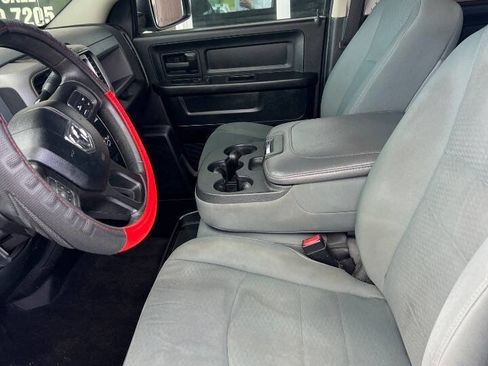 Used 2014 RAM 1500 Express AWD/4WD image 7