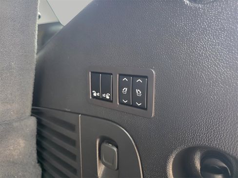 Used 2019 Chevrolet Tahoe Premier w/ Premier Plus Edition image 9