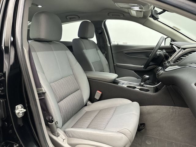 Used 2017 Chevrolet Impala LS FWD image 25