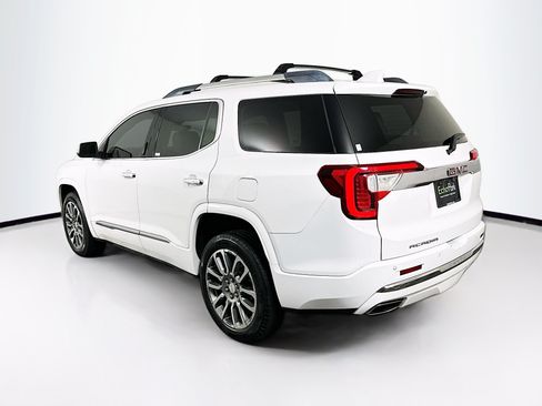 Used 2021 GMC Acadia Denali w/ Denali Technology Package FWD image 5