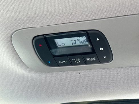 Used 2018 Honda Odyssey Elite image 43