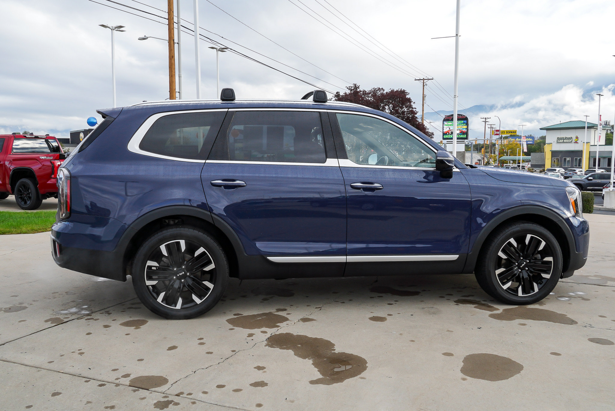 Used 2024 Kia Telluride SX Prestige AWD/4WD image 9
