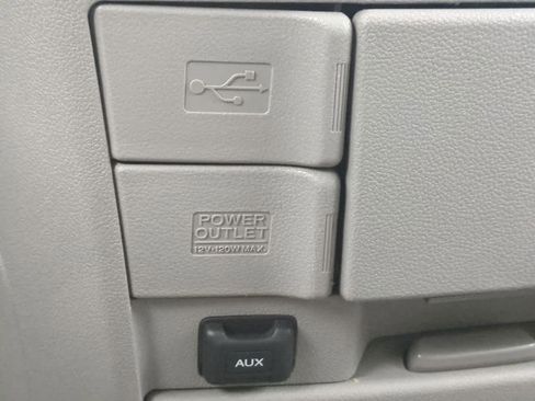 Used 2014 Honda Odyssey LX image 28