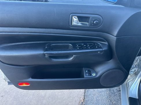 Used 2001 Volkswagen Jetta GLS image 17