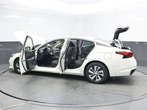 Used 2021 Nissan Altima 2.5 S FWD image 53