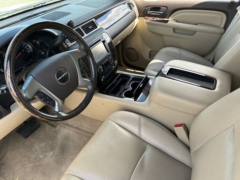 Used 2014 GMC Yukon Denali AWD/4WD image 18