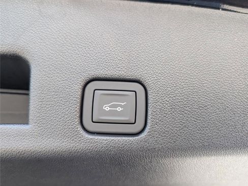 New 2026 Chevrolet Traverse Z71 w/ Enhanced Driving Package image 13