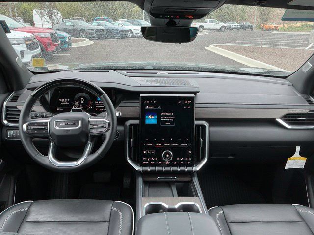 Used 2025 GMC Acadia Denali w/ Super Cruise Package FWD image 23