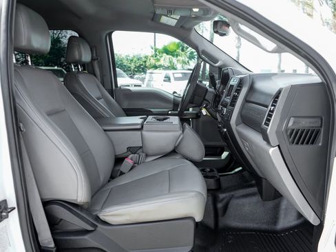 Used 2019 Ford F550 2WD Crew Cab Super Duty image 37