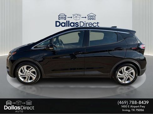 Used 2023 Chevrolet Bolt LT w/ Driver Confidence Package image 9