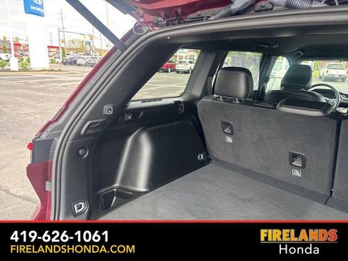 Used 2024 Jeep Grand Cherokee Limited AWD/4WD image 32