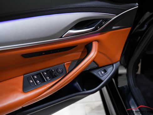 Used 2021 BMW M5 image 49