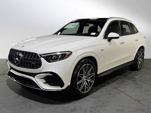 New 2026 Mercedes-Benz GLC 43 AMG 4MATIC image 7