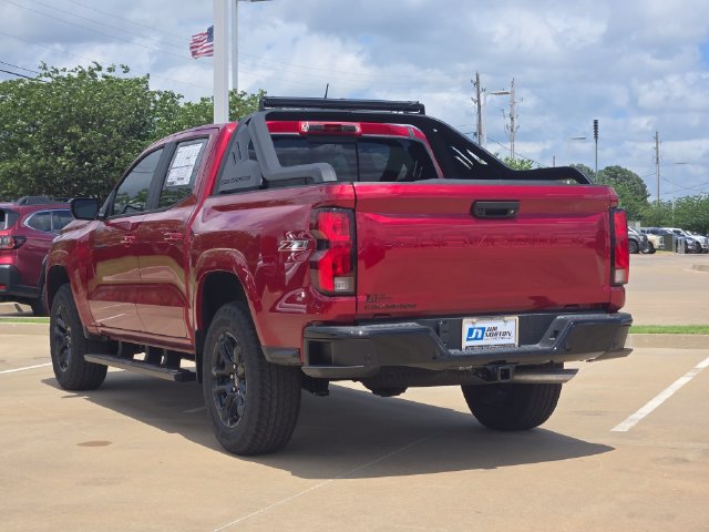 New 2026 Chevrolet Colorado Z71 w/ Midnight Edition AWD/4WD image 3