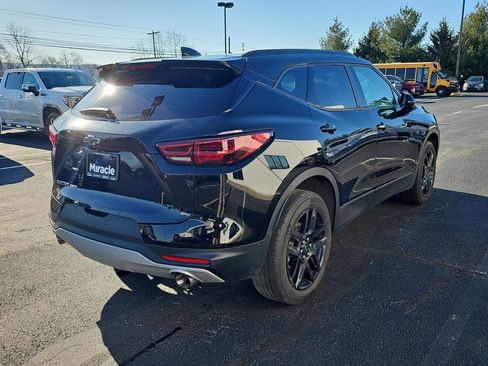 Certified 2024 Chevrolet Blazer LT w/ Convenience Package image 2