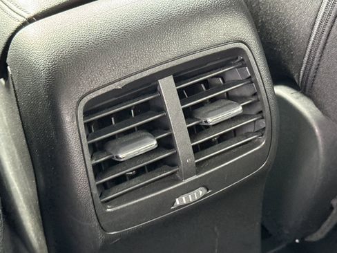 Used 2025 Ford Escape Active AWD/4WD image 13