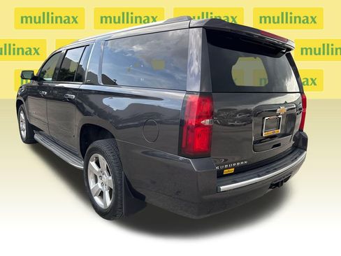 Used 2015 Chevrolet Suburban LTZ image 9