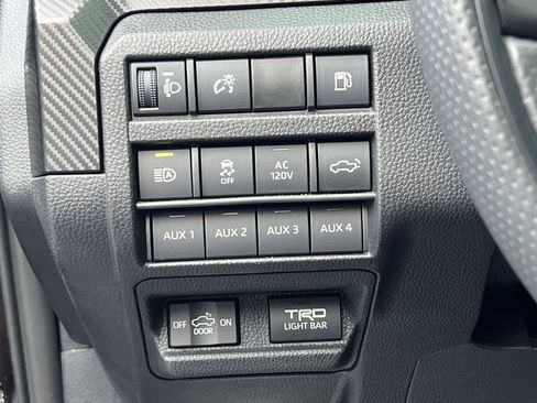 Used 2025 Toyota Tacoma TRD Pro AWD/4WD image 28