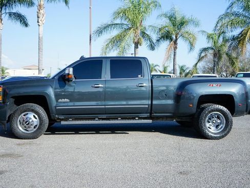 Used 2018 Chevrolet Silverado 3500 High Country w/ Duramax Plus Package AWD/4WD image 5