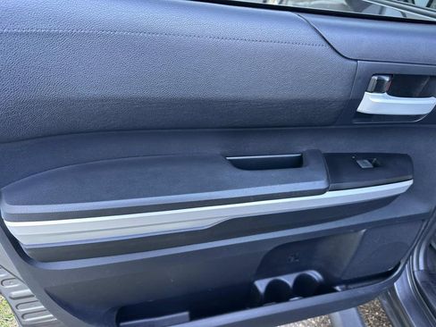 Used 2016 Toyota Tundra SR5 w/ SR5 Upgrade Package RWD image 24