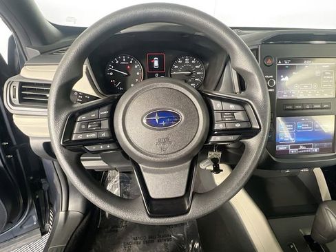 Used 2025 Subaru Forester AWD/4WD image 16