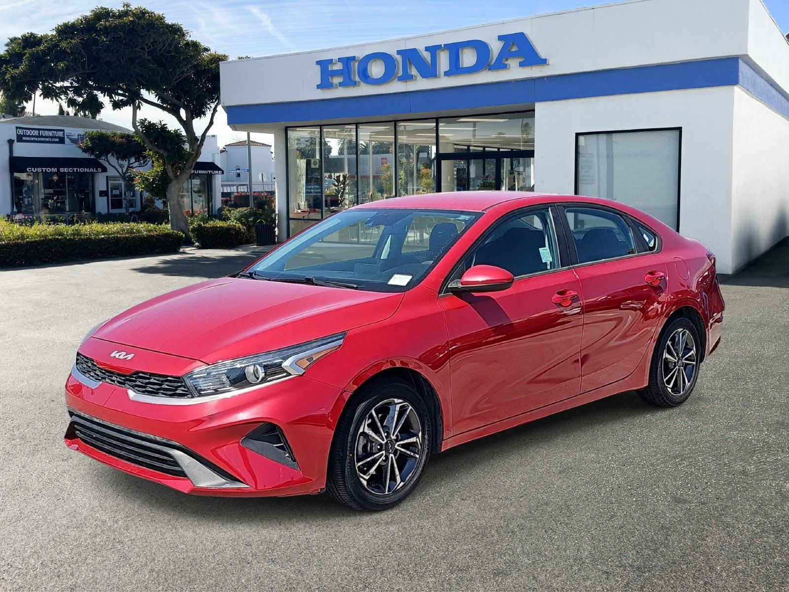 Used 2022 Kia Forte LXS FWD image 1