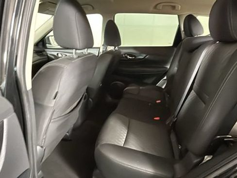 Used 2020 Nissan Rogue SV AWD/4WD image 26