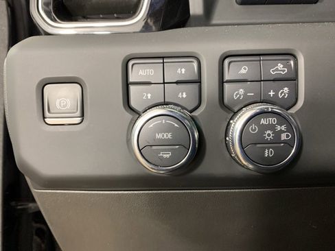 Used 2023 GMC Sierra 1500 Denali w/ Technology Package image 21