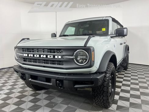 Used 2023 Ford Bronco Black Diamond image 29