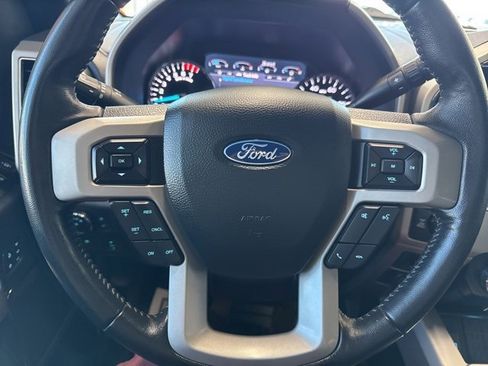 Used 2022 Ford F250 Lariat w/ Tremor Off-Road Package image 37