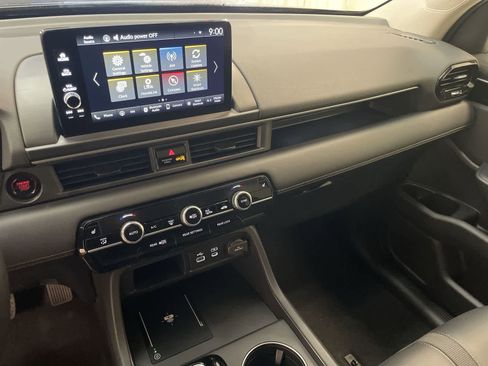 Certified 2025 Honda Pilot EX-L image 30