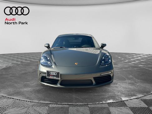 Used 2025 Porsche 718 Cayman S RWD image 8